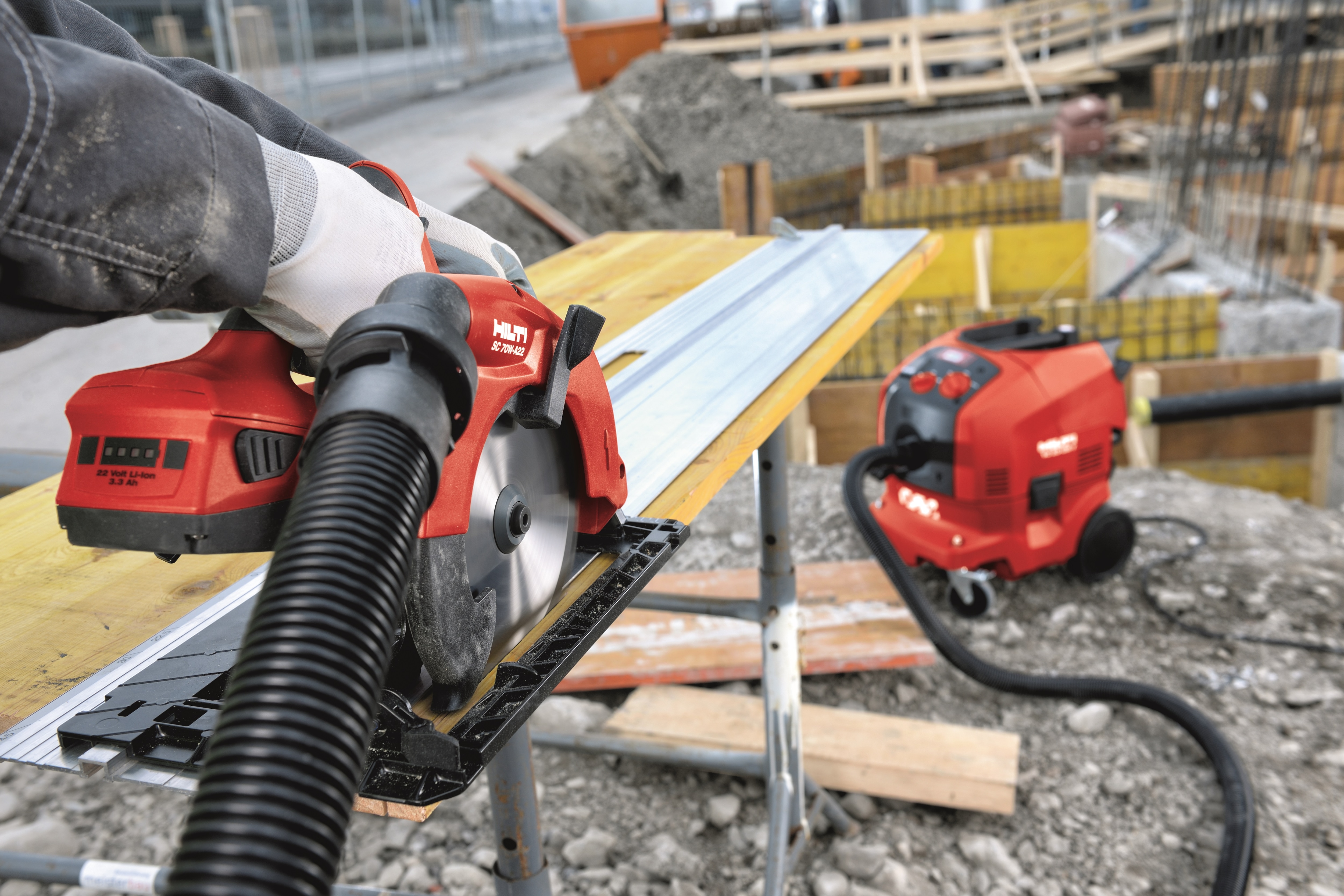 Akkubetriebene Kreissäge SC 70W-A22 - Hilti Italien