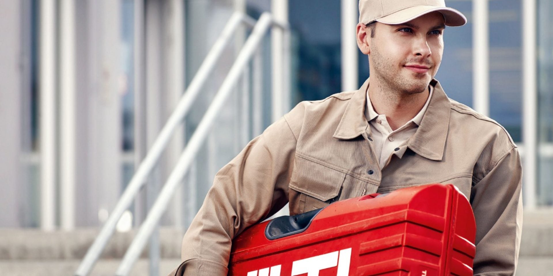 Prelievo e riparazione di apparecchi