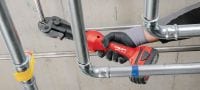 NPR 19-A Presswerkzeug für Rohre Akkubetriebenes Inline-Rohrpressgerät (19 kN) mit auswechselbaren Backen zum Verpressen von Metall- und Kunststoffrohren bis Ø 40 mm Anwendungen 1
