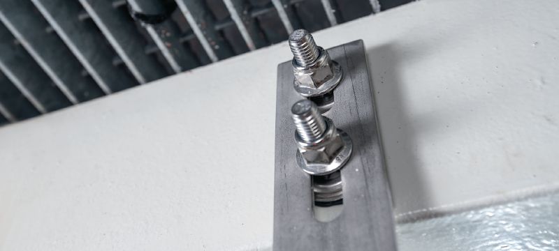 F-BT-MR Perni filettati Perni filettati in acciaio inox da utilizzare con Hilti Stud Fusion Applicazioni 1