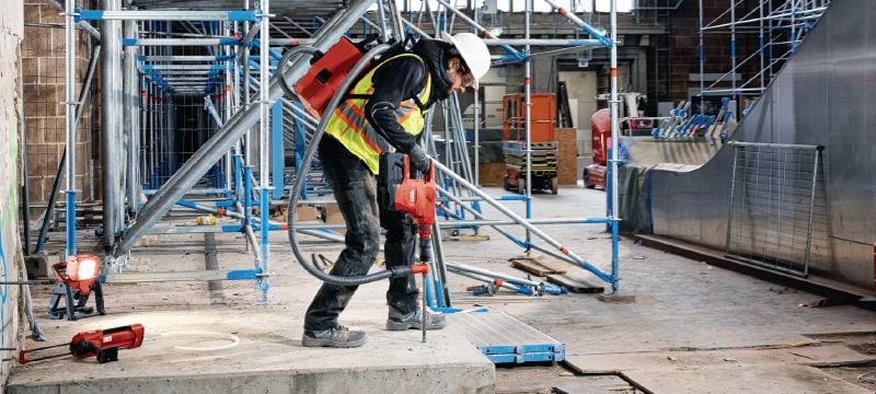 Aspiratore cordless VC 10L-22 Aspiratore a batteria a secco/umido ad alta aspirazione con zaino opzionale per la pulizia dei cantieri - classe L (piattaforma a batteria Nuron) Applicazioni 1