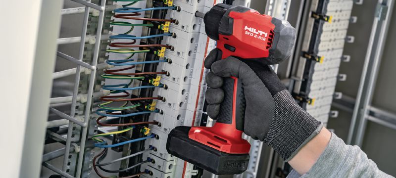 Avvitatore a batteria SFD 2-A-12 Trapano avvitatore brushless da 1/4 esagonale da 12 V di classe sub-compatta, per chi ha bisogno di compattezza e di un'avvitatura efficiente, proteggendo i materiali Applicazioni 1