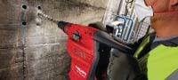 TE 70-ATC-AVR Äußerst leistungsstarker SDS Max (TE-Y) Bohrhammer für anspruchsvolle Bohr- und Meisselarbeiten in Beton, mit elektronischer Schnellabschaltung (ATC) und aktiver Vibrationsreduktion (AVR) Anwendungen 2
