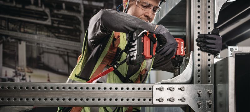 Connettore MT-C-GLP L A OC Connettore ad L MT-C-GLP L A OC per profili scatolari MT-90 H Applicazioni 1