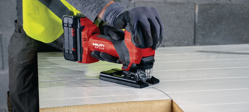 Seghetto alternativo cordless SJT 6-22 Potente seghetto alternativo cordless con impugnatura cilindrica e maggiore autonomia per tagli precisi sia diritti che curvi (piattaforma batteria Nuron) Applicazioni 1