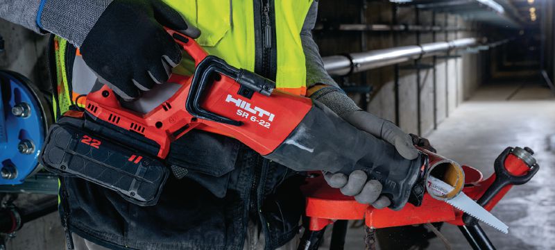 Seghetto frontale SR 6-22 Seghetto frontale cordless per lavori di demolizione e taglio pesanti con il massimo comfort e velocità (piattaforma della batteria Nuron) Applicazioni 1